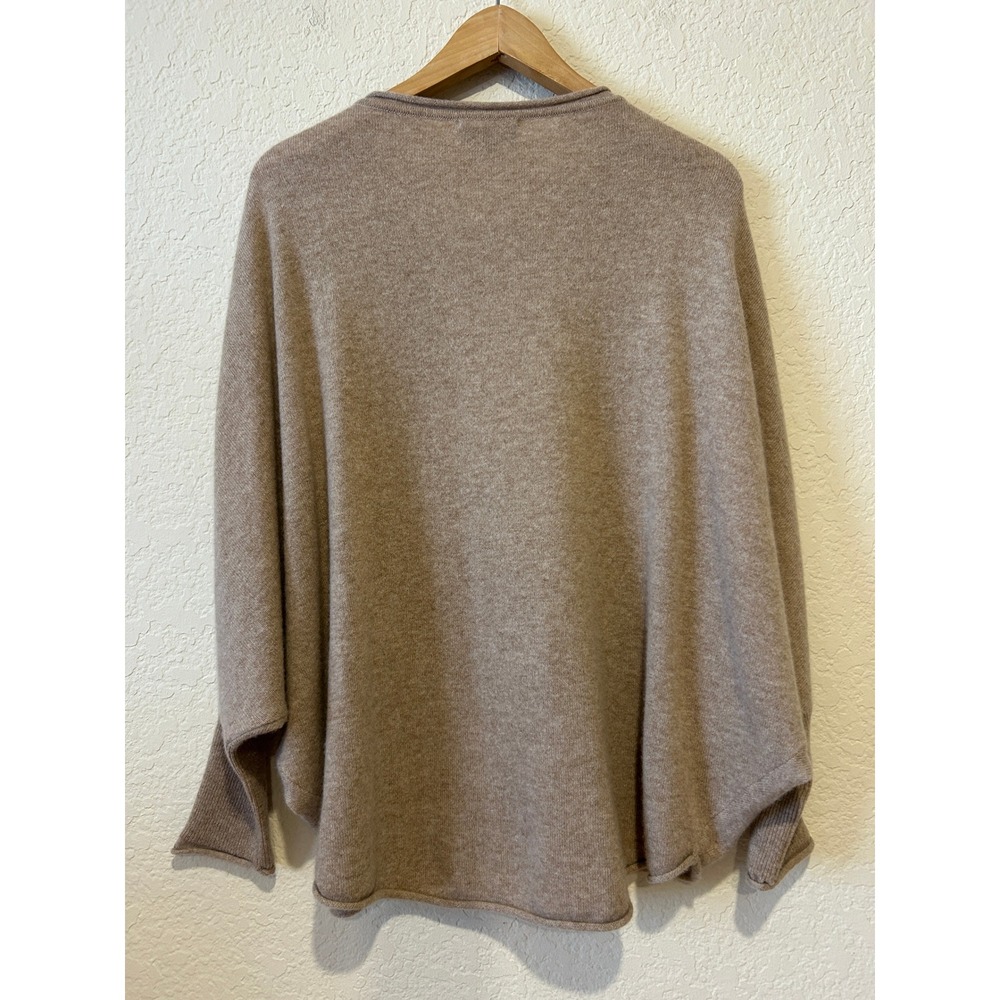 Quince Sweater Sz S/M Oatmeal Mongolian Cashmere Batwing Quiet Luxury Minimalist - Picture 5 of 9